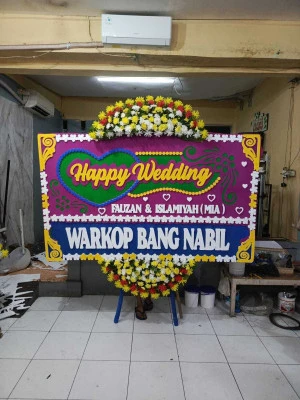Papan Bunga di Cipondoh Indah